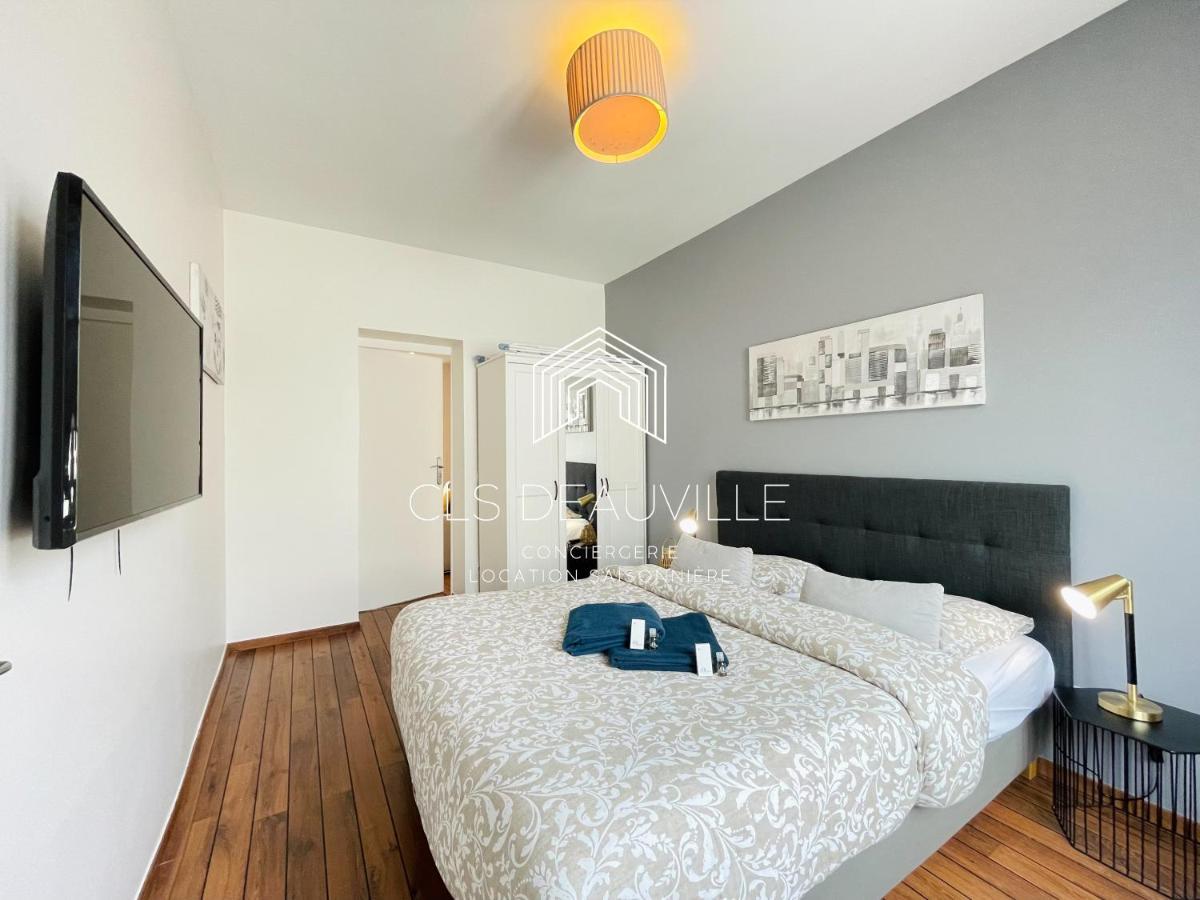 Appartement Coeur De Deauville Luaran gambar