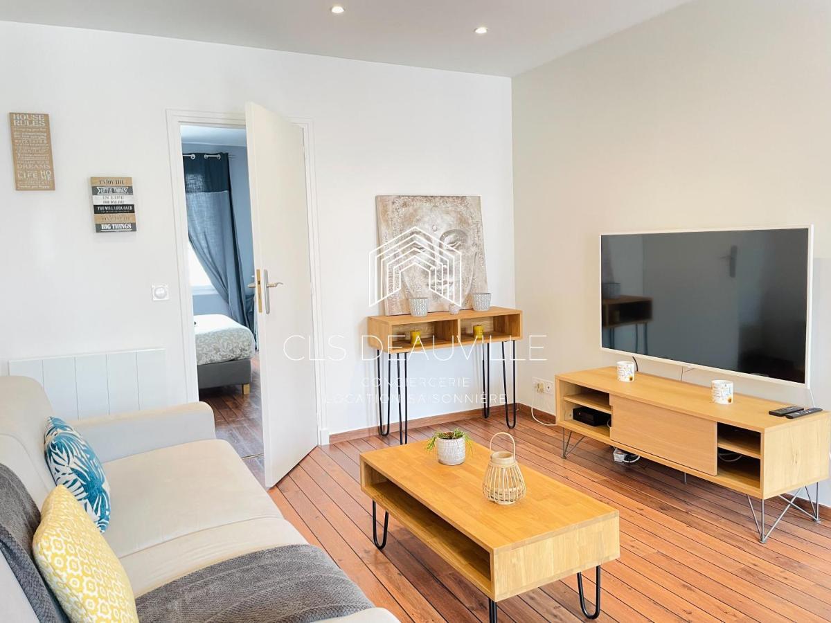 Appartement Coeur De Deauville Luaran gambar